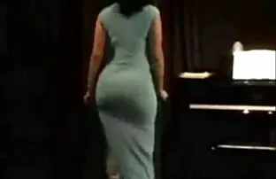Busty village os melhores porno hd girl Sirale monta uma pila como a Rainha do rodeio profissional