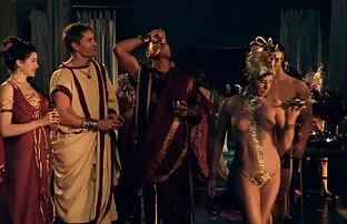Os tipos da melhores pornô xvídeos festa atraem a velha loira para um ménage à trois.