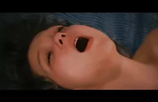 A loira Ashley Mackenzie brinca com vídeo pornô brasileiro os melhores a sua rata em lingerie retro de nylon.