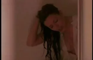Loira com Mamas grandes o melhor video de sexo do mundo masturba-se com vibrador