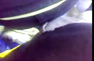 Milf nas meias do joelho masturba-se com melhores sites de videos porno um brinquedo